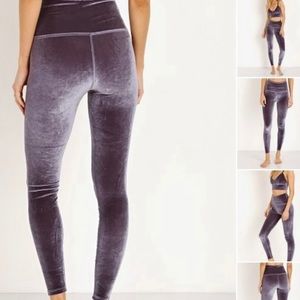 Beyond Yoga Velvet Motion High Waisted Leggings